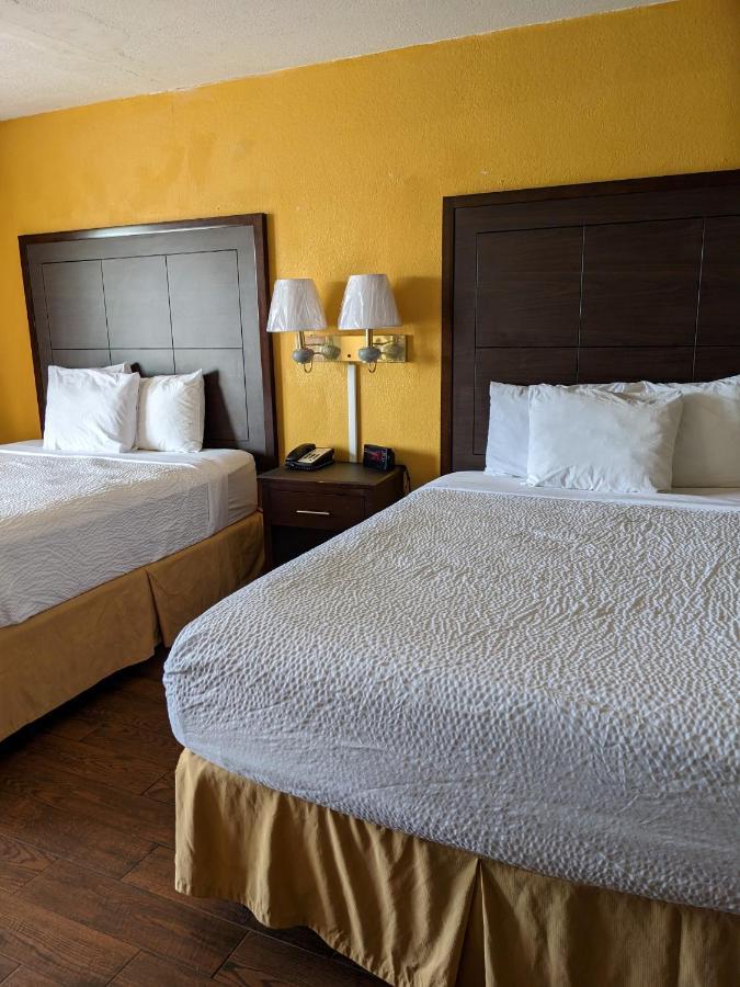 Days Inn & Suites By Wyndham Port Richey Eksteriør bilde