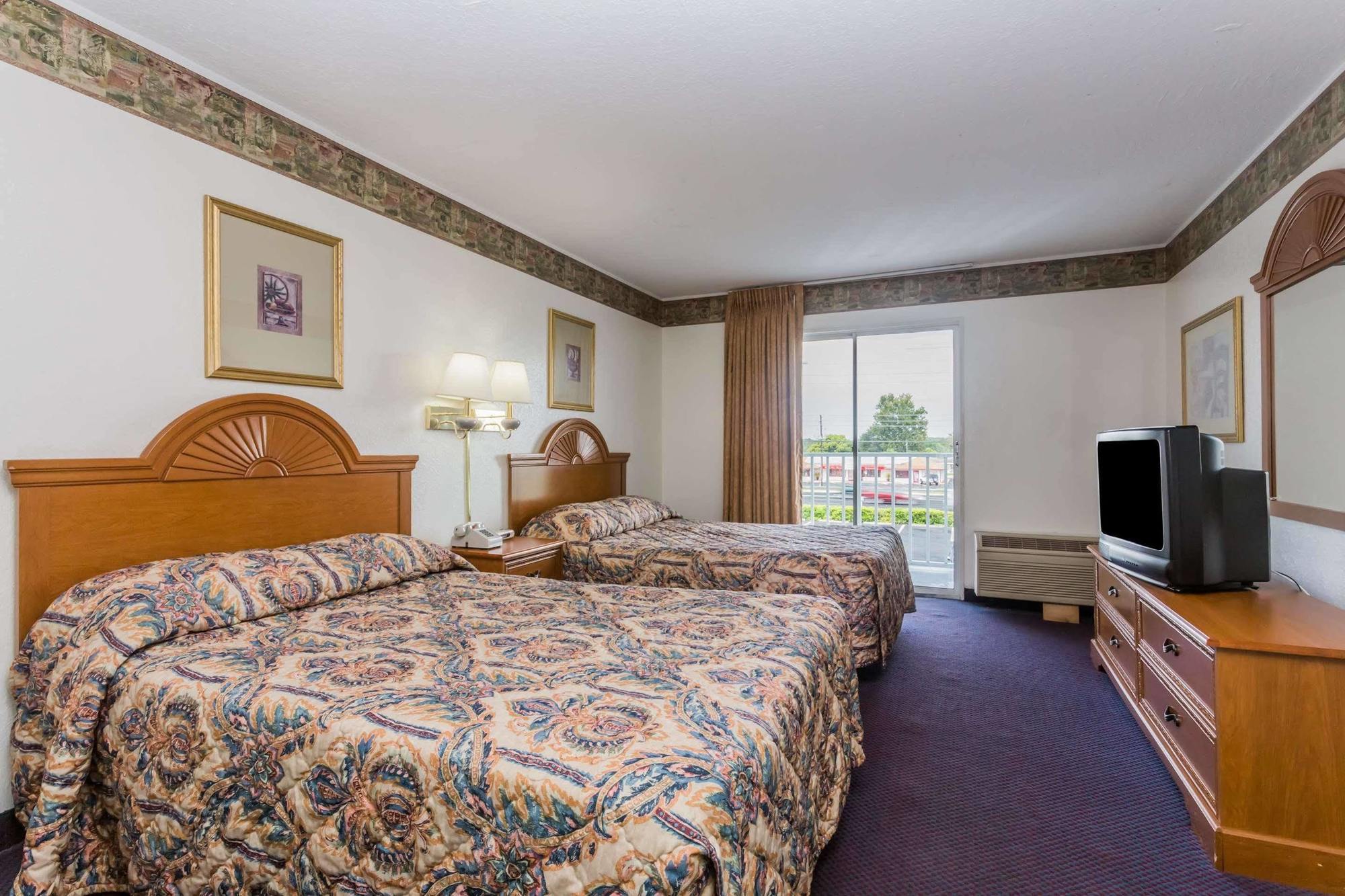 Days Inn & Suites By Wyndham Port Richey Eksteriør bilde